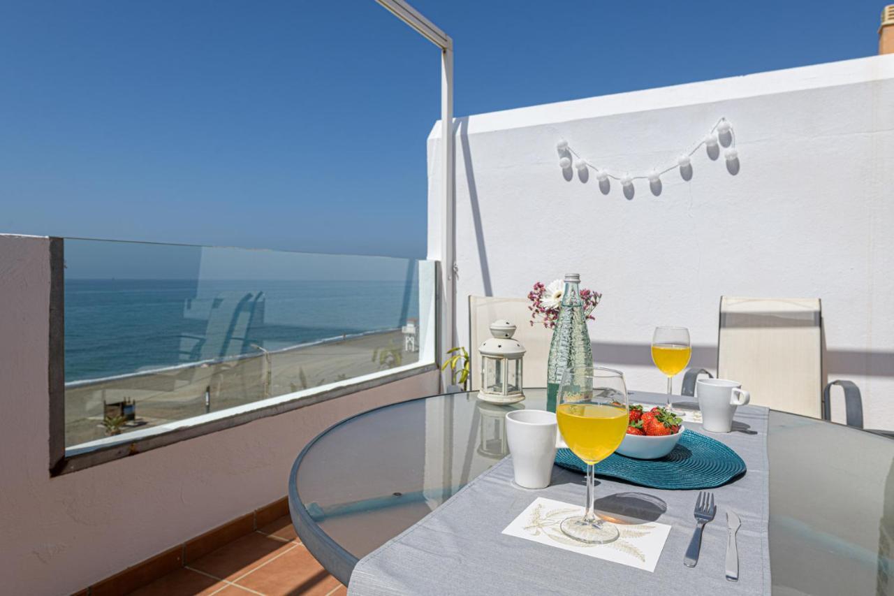 Wintowinrentals Amazing Front Sea View & Relax Torre de Benagalbon Ngoại thất bức ảnh