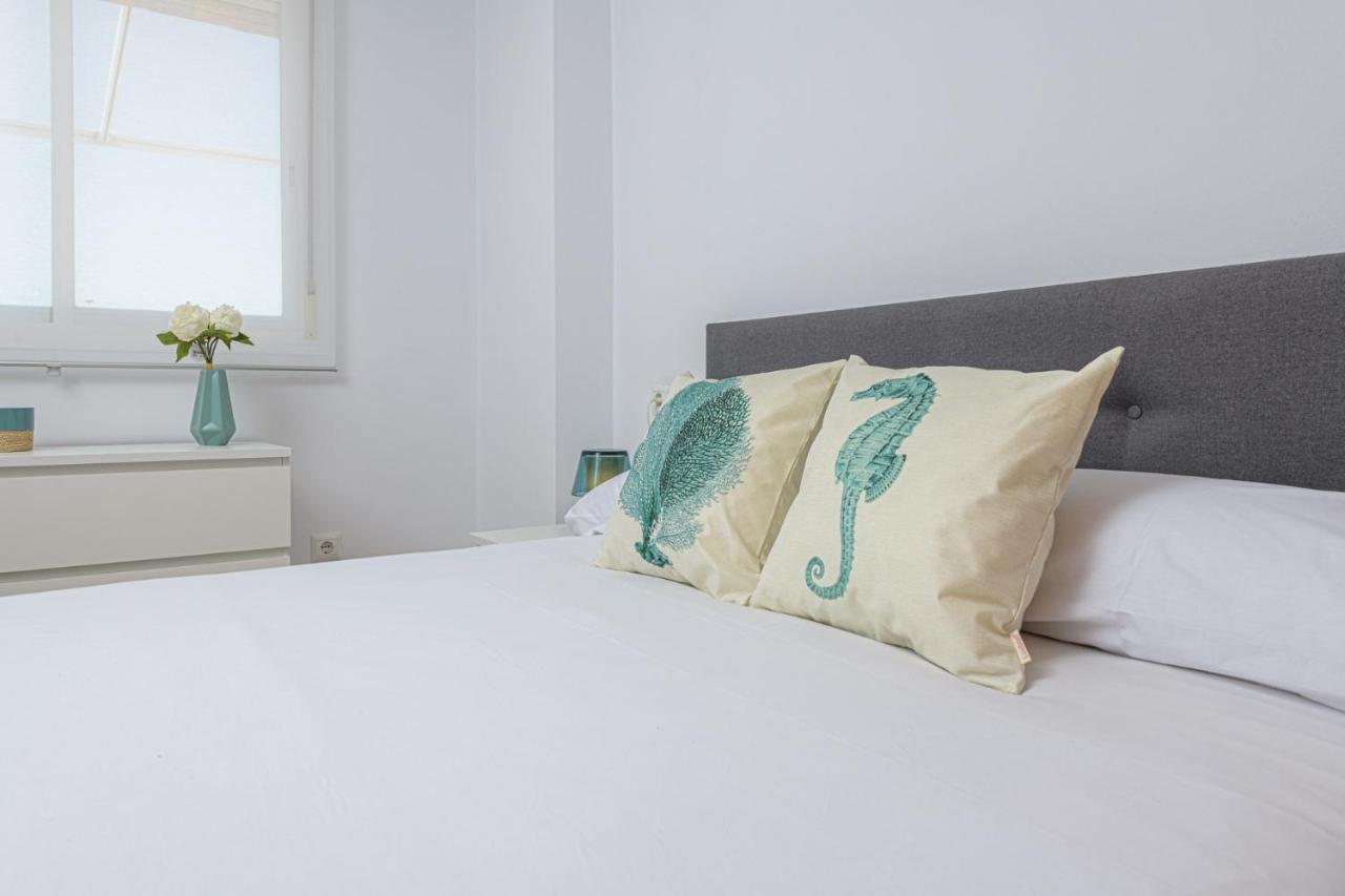 Wintowinrentals Amazing Front Sea View & Relax Torre de Benagalbon Ngoại thất bức ảnh